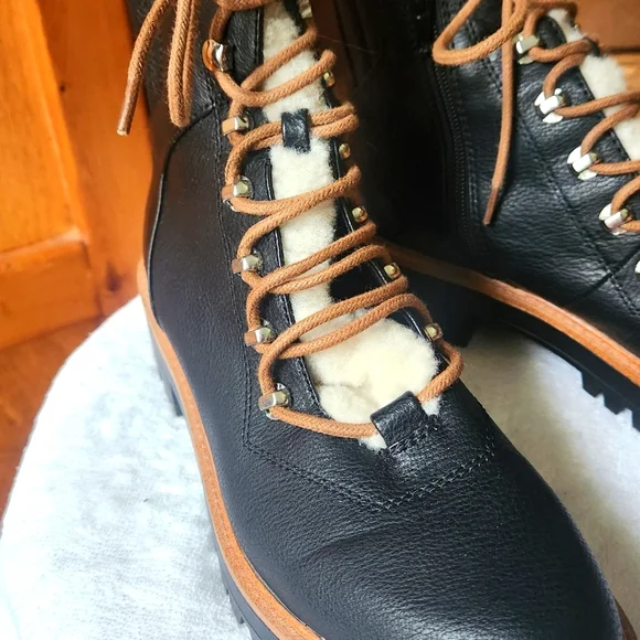 Indigo RD Black Izma Faux Fur Hiking Booties- Size 8M - Picture 5 of 13